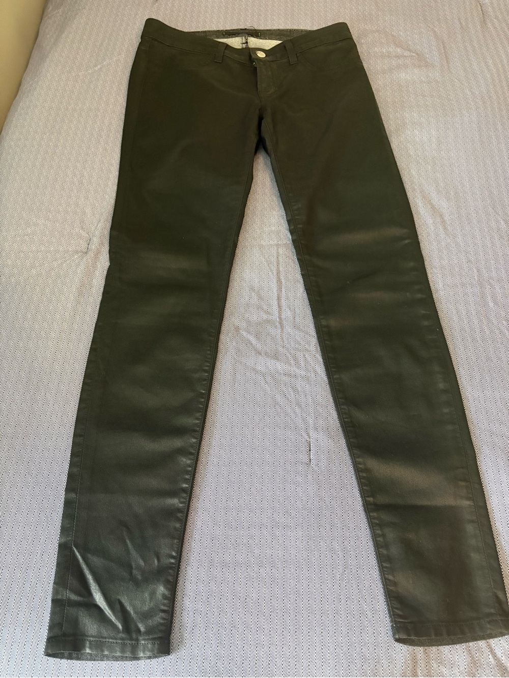 J Brand Skinny Jeans in Black